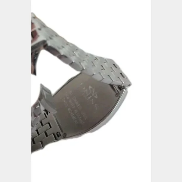 Oniss Paris Swiss Quartz Ladies Silver Band Curvex Swiss Movement - Picture 4 of 4